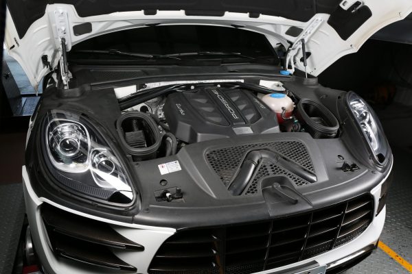 Porsche Macan 3.0T/ 3.6T ARMASPEED Carbon Fiber Cold Air Intake