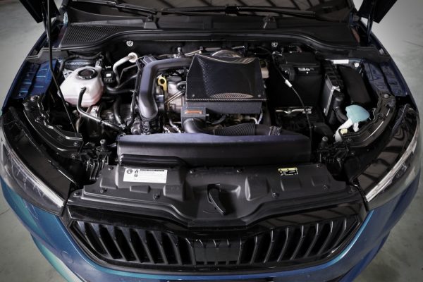 Skoda Octavia 1.0 TSI ARMASPEED Carbon Fiber Cold Air Intake