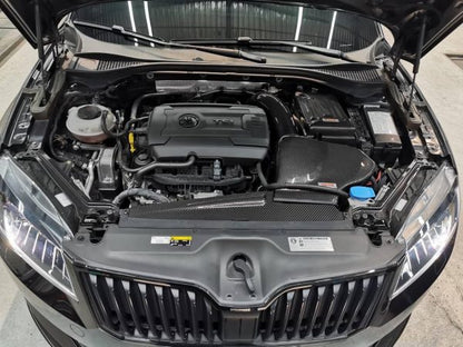 Volkswagen Passat Variant 330 TSI ARMASPEED Carbon Fiber Cold Air Intake