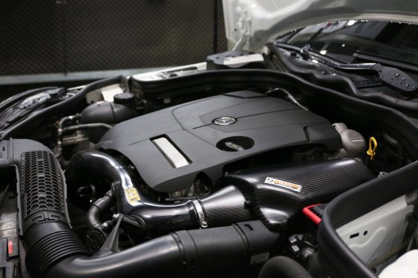 Infiniti Q50 2.0T ARMASPEED Carbon Fiber Cold Air Intake